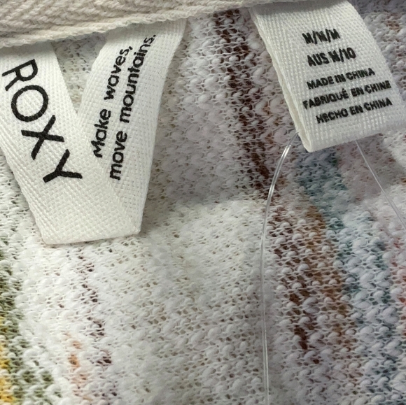 💥Sale💥NWOT Roxy Colorful Knit Hooded Sweater - Picture 3 of 3